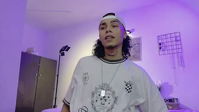 Snapshot of seven7xis chatting on 01.13.26 seven7xis online show from 01.13.26