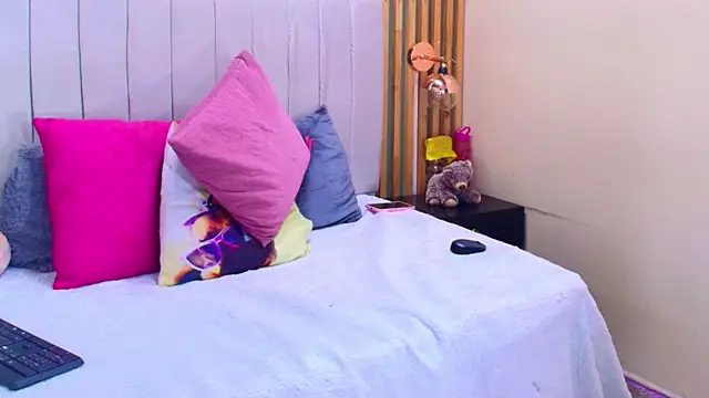 Nicole Angels  online show from 01.27.25