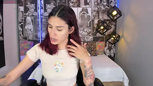 Nicole Angels  online show from 02.13.25