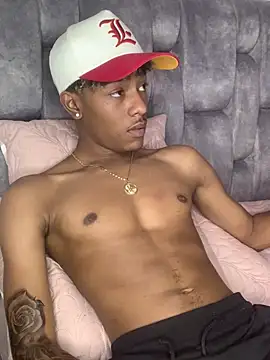 Boy cock18 online show from 01.13.25