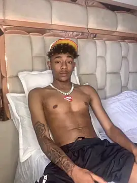 Boy cock18 online show from 01.30.25