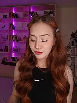 SashaMeow online show from 10.24.25