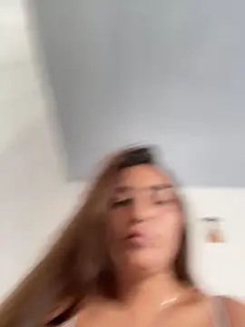 Snapshot of Sara_Smitthh6 chatting on 11.18.25 Sara Smitthh6 online show from 11.18.25