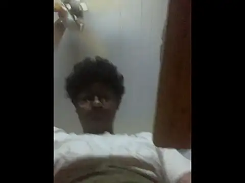 Snapshot of MelHorny03 chatting on 03.02.26 MelHorny03 online show from 03.02.26