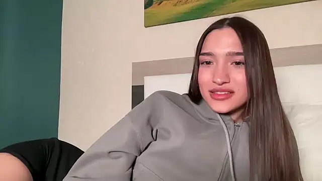 Snapshot of MilenaMilven chatting on 03.20.25 MilenaMilven online show from 03.20.25