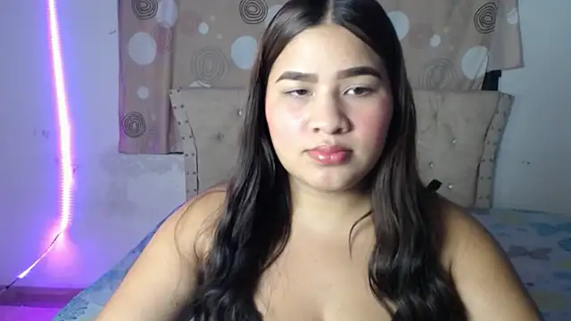 mia18 queen online show from 01.14.26