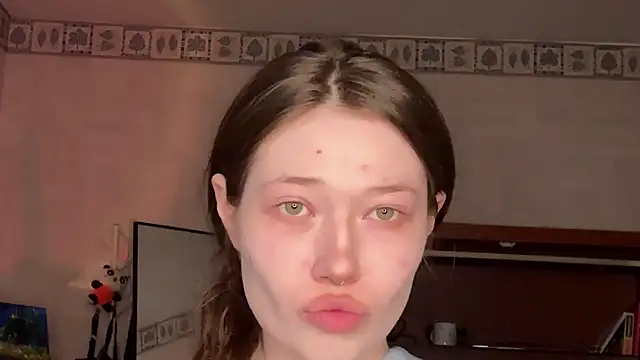 eva varnerr online show from 05.04.26