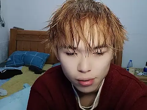 Snapshot of DOUMI98 chatting on 12.15.25 DOUMI98 online show from 12.15.25