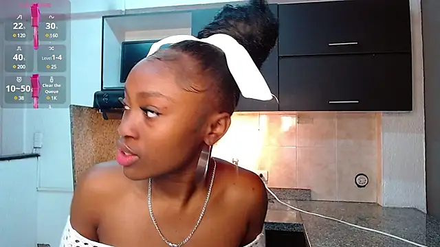 nikkystorm1  online show from 01.21.25