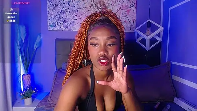 nikkystorm1  online show from 10.08.25
