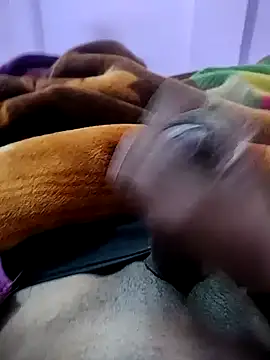 Snapshot of PLAYBOYYRAAJ chatting on 01.22.25 PLAYBOYYRAAJ online show from 01.22.25