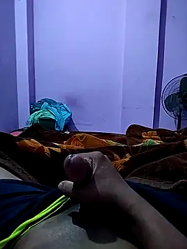 Snapshot of PLAYBOYYRAAJ chatting on 03.10.25 PLAYBOYYRAAJ online show from 03.10.25