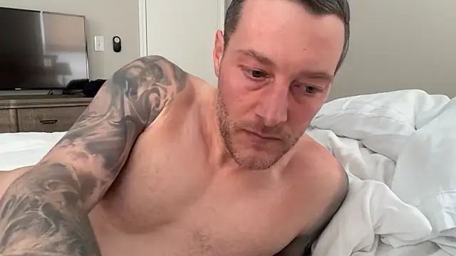 moon-boy online show from 02.11.25