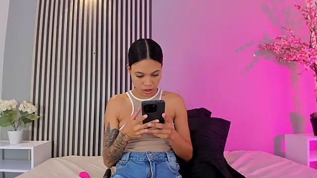 Snapshot of GysellHanson chatting on 03.02.26 GysellHanson online show from 03.02.26