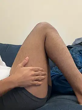 Snapshot of mmsl_92 chatting on 02.25.25 mmsl 92 online show from 02.25.25