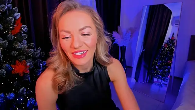 Snapshot of Oliva_Candy chatting on 01.11.25 Oliva Candy online show from 01.11.25
