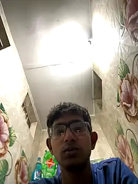 Snapshot of Cocaineandweed45 chatting on 11.15.25 Cocaineandweed45 online show from 11.15.25