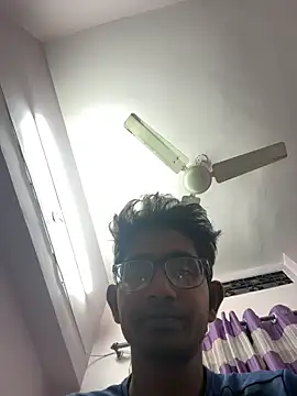 Snapshot of Cocaineandweed45 chatting on 11.15.25 Cocaineandweed45 online show from 11.15.25