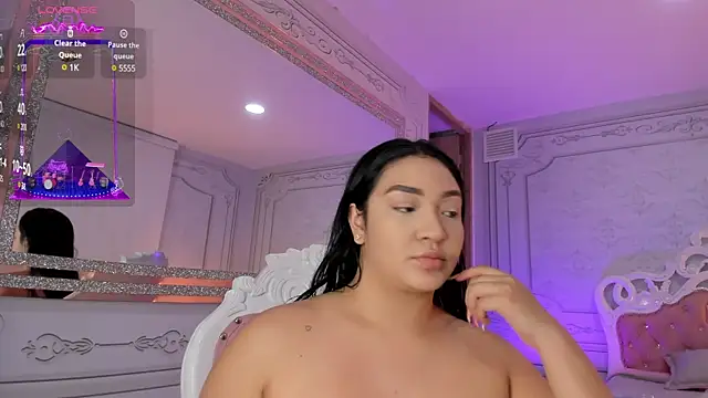 stefany duque1  online show from 02.11.25