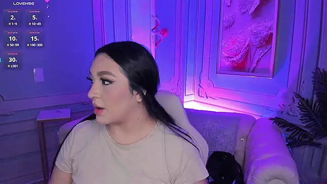 stefany duque1  online show from 12.14.25