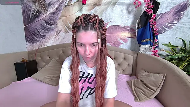 Anoraa online show from 10.10.25