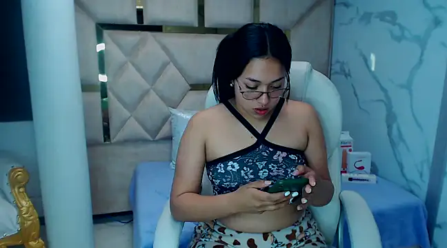 Snapshot of IsabellRodriguez18 chatting on 03.08.25 IsabellRodriguez18 online show from 03.08.25