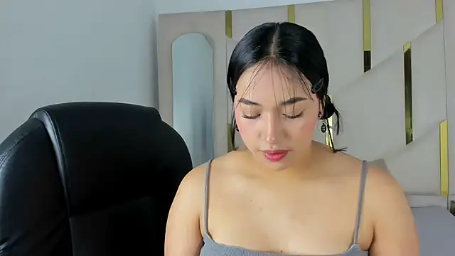 Snapshot of IsabellRodriguez18 chatting on 09.29.25 IsabellRodriguez18 online show from 09.29.25