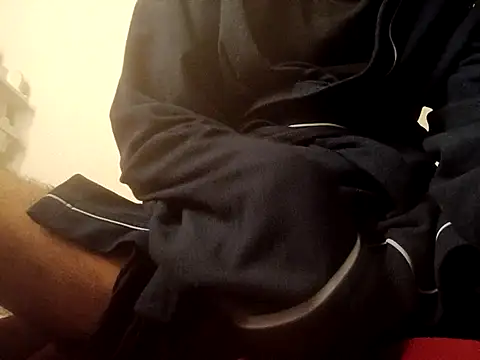 Snapshot of rominoucoquin chatting on 02.27.26 rominoucoquin online show from 02.27.26