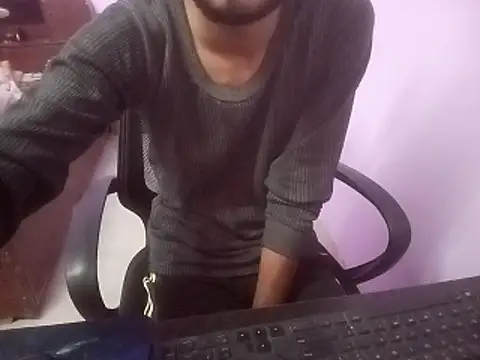 IamRentedBoybfriend online show from 12.17.25