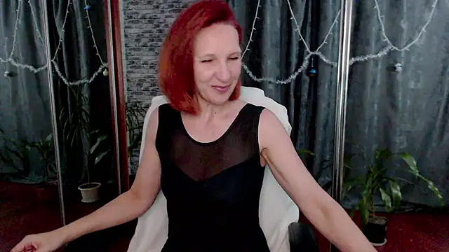 Snapshot of Colibri_ chatting on 01.09.25 Colibri online show from 01.09.25