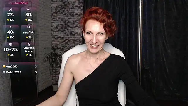 Snapshot of Colibri_ chatting on 03.09.25 Colibri online show from 03.09.25