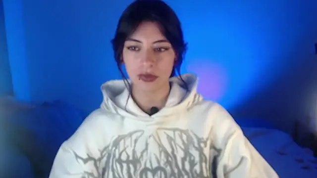 Snapshot of nala-saphir chatting on 11.21.25 nala-saphir online show from 11.21.25