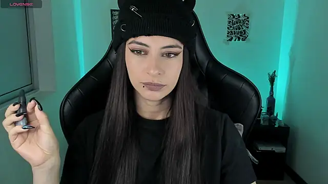 nala-saphir online show from 04.14.26