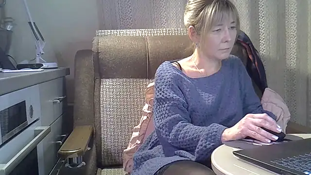 EllaJohnsonX online show from 01.18.26