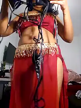 Snapshot of lizzzziee chatting on 01.06.25 lizzzziee online show from 01.06.25