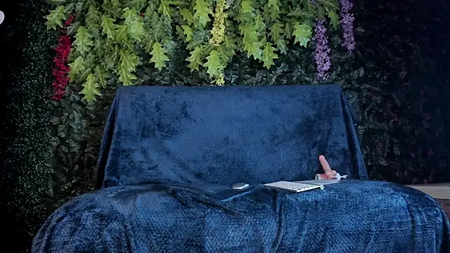 Samantha  cooper online show from 02.19.25