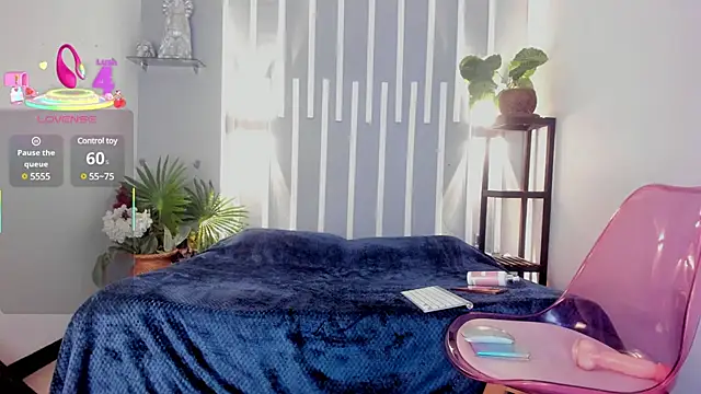 Samantha  cooper online show from 03.07.25