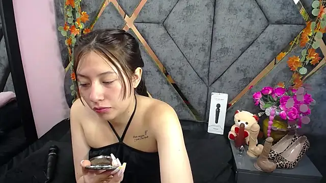 Snapshot of alison_deep chatting on 02.12.26 alison deep online show from 02.12.26