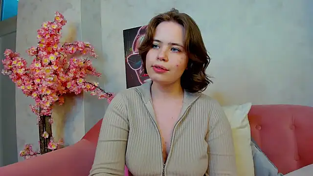 EricaElliott online show from 02.04.25