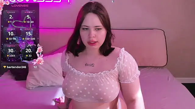 EricaElliott online show from 04.07.26