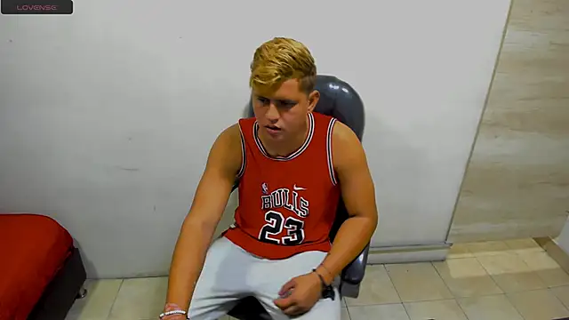 Snapshot of Warning_Boy chatting on 12.27.24 Warning Boy online show from 12.27.24