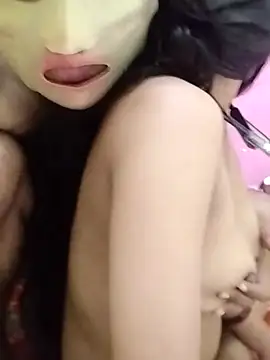 Snapshot of Coupleshow47 chatting on 02.18.25 Coupleshow47 online show from 02.18.25