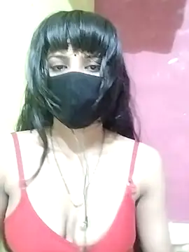 Snapshot of Coupleshow47 chatting on 03.05.25 Coupleshow47 online show from 03.05.25