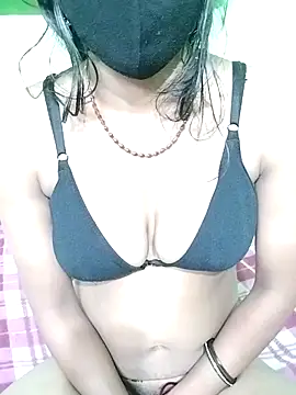 Snapshot of Coupleshow47 chatting on 10.15.25 Coupleshow47 online show from 10.15.25