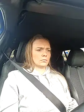 OFChloVIPxx online show from 10.05.25