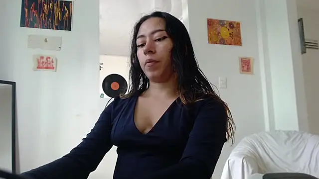 Snapshot of Maam_Ine chatting on 03.03.26 Maam Ine online show from 03.03.26