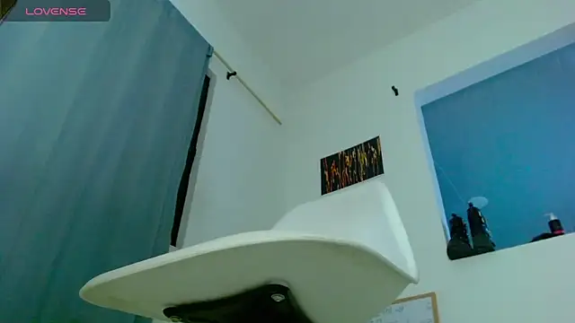 Snapshot of Maam_Ine chatting on 04.28.26 Maam Ine online show from 04.28.26