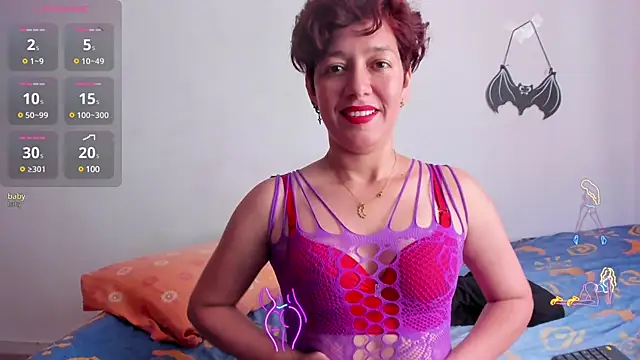 Laura hellss online show from 01.16.25