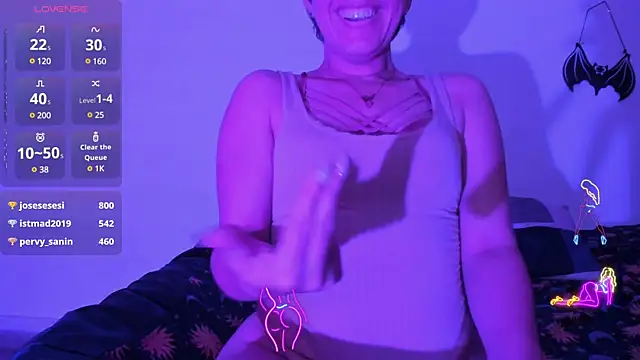 Laura hellss online show from 02.19.25