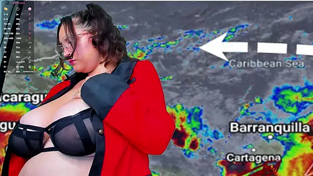 LunaPleasure online show from 11.16.25